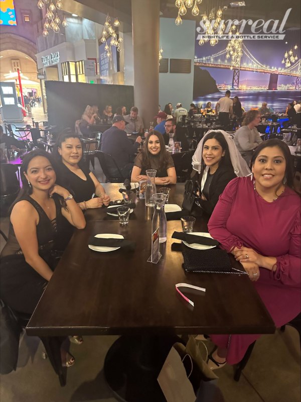 vegas-girls-nightout